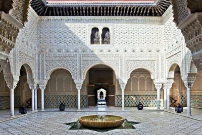Marrakech highlights city tour with private driver
