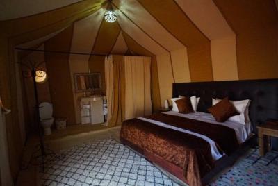 1 Night in Erg chebbi Desert, Camel Ride, 4x4, Luxury Camp, All is included