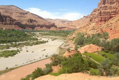 Hiking Valley of Roses Hiking Valley of Roses