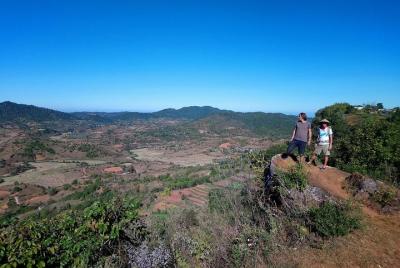 2 Days 1 Night Trekking Kalaw to Inle Lake 