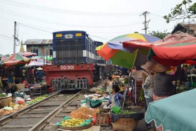 Authentic Railway Bazaar, Real Taste of Burmese People Life  Authentic Railway Bazaar, Real Taste of Burmese People Life