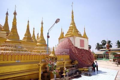 Bago Private Tour from Yangon with Taukkyan War Cemetery Bago Private Tour from Yangon with Taukkyan War Cemetery