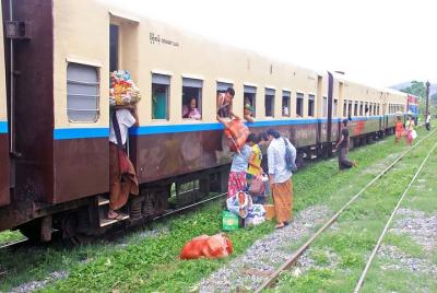 Yangon in a Day on Circular Train Yangon in a Day on Circular Train