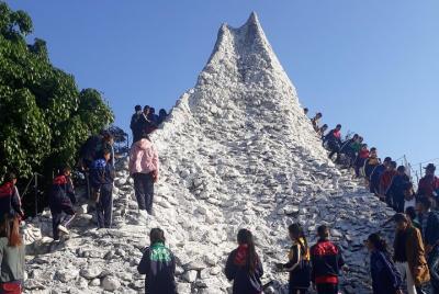 Explore Pokhara 1 Day Tour Explore Pokhara 1 Day Tour