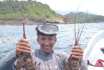 Spearfish Expeditions in Escamequita