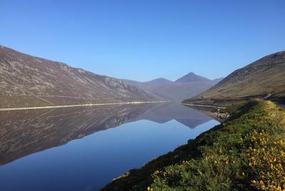 Mountain walks in the Beautiful Mountains of Mourne Mountain walks in the Beautiful Mountains of Mourne