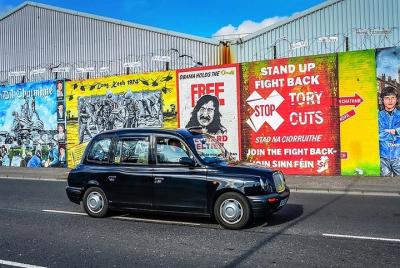 Political Taxi Tour Belfast (1-7 People) Political Taxi Tour Belfast (1-7 People)