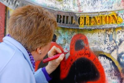 2 hours Belfast Original Drivers from The Troubles Black Taxi Tou