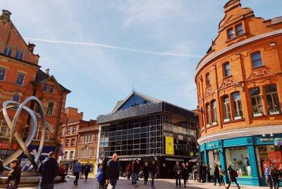 Private Airport Transfer: Belfast International Airport (BFS) to 