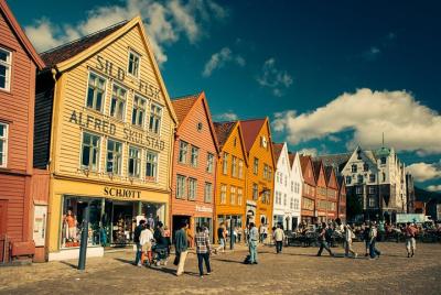 City Walking Tour - Bergen On Foot City Walking Tour - Bergen On Foot