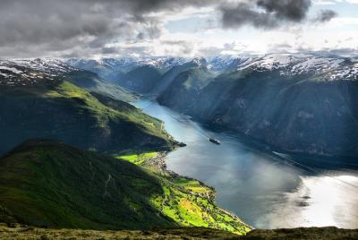 Private Full Day Roundtrip From Oslo To Sognefjord with Flam Rail Private Full Day Roundtrip From Oslo To Sognefjord with Flam Rail