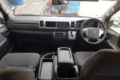 Chauffeur: Lahore International Airport Transfer - Arrival  Chauffeur: Lahore International Airport Transfer - Arrival