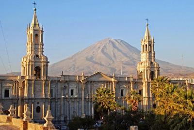 Afternoon : Arequipa Walking tour