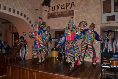 Dinner at Tunupa restaurant with folkloric show.