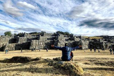 Sacsayhuaman Park Hop On - Hop Off Bus Sacsayhuaman Park Hop On - Hop Off Bus