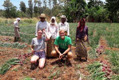 Sigiriya Nature Walk, Village Tour & Breakfast