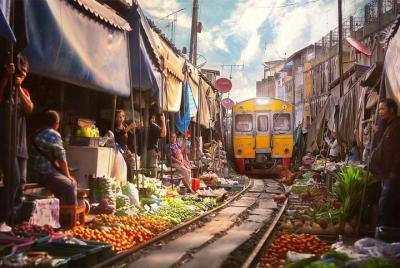 Amphawa Floating & Maeklong Railway Train Market Small Group Tour