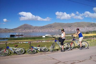 Mountain bike around Lake Titicaca Mountain bike around Lake Titicaca