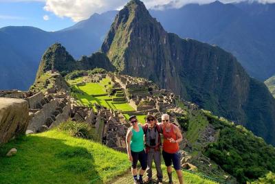 Small-Group Tour: Guide Service in Machu Picchu from Cusco Small-Group Tour: Guide Service in Machu Picchu from Cusco