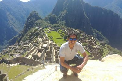 Private Tourism Guide to explore Machupicchu Private Tourism Guide to explore Machupicchu