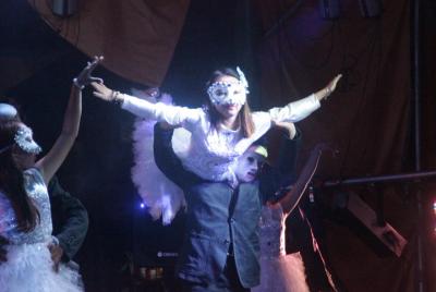 Broadway Show Bodolino at Cinderella Wonderland Broadway Show Bodolino at Cinderella Wonderland