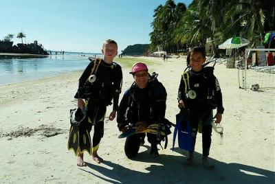 WaterColors - Junior Open Water Diver Course for Kids (10 year old plus)