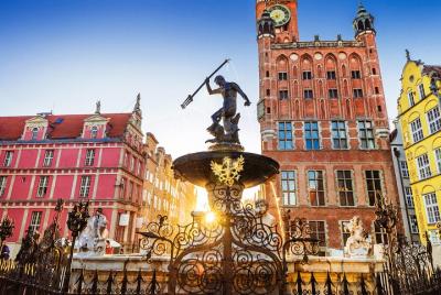 Walking Tour to Gdansk Old Town with Entry to Amber Altar