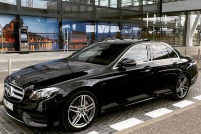 Private Airport Transfer: From Airport Gdansk GDN to Hotel in Gda
