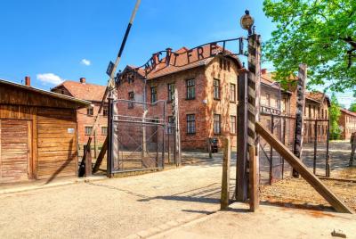 Auschwitz-Birkenau Camp Full-Day Guided Tour from Krakow Auschwitz-Birkenau Camp Full-Day Guided Tour from Krakow