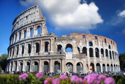 Skip the Line: Colosseum Small Group Tour with Roman Forum & Pala Skip the Line: Colosseum Small Group Tour with Roman Forum & Pala