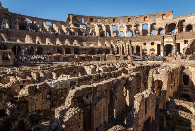Colosseum Underground Tour with Roman Forum, Palatine Hill & Glad Colosseum Underground Tour with Roman Forum, Palatine Hill & Glad
