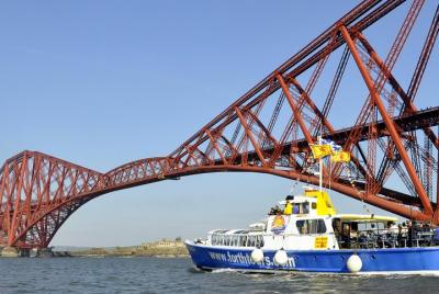 Edinburgh Three Bridges & Inchcolm Island Cruise Edinburgh Three Bridges & Inchcolm Island Cruise