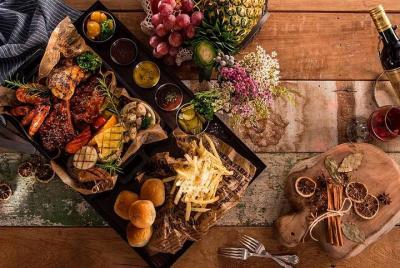 Half-Day Polish Food Walking Tour with Guide and Dinner Half-Day Polish Food Walking Tour with Guide and Dinner