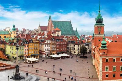 Warsaw Morning, Guided, social-distance bus, city tour with hotel