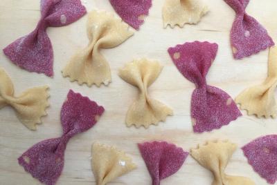 PASTA FRESCA. Learn to make the famous Italian pasta! Cooking wor PASTA FRESCA. Learn to make the famous Italian pasta! Cooking wor