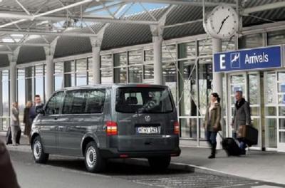 Modlin-Warsaw WMI Airport Round-Trip Transfer Modlin-Warsaw WMI Airport Round-Trip Transfer
