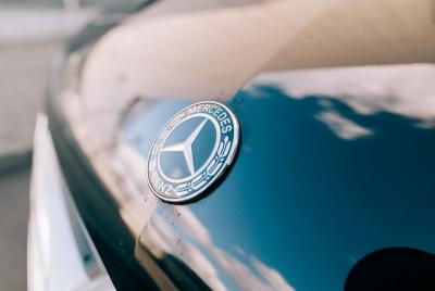 Economy private Warsaw Okecie airport transfer up 8 people