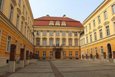 Wroclaw: Royal Palace Private Guided Tour Wroclaw: Royal Palace Private Guided Tour