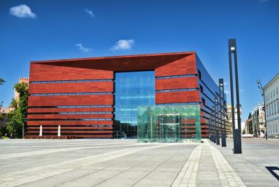 Discover Wroclaw in 60 Minutes with a Local Discover Wroclaw in 60 Minutes with a Local