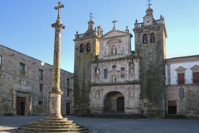 Half Day Private Guided Visit to Viseu with Lunch Half Day Private Guided Visit to Viseu with Lunch