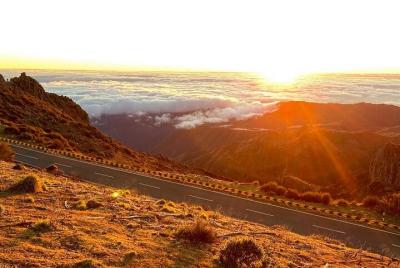 Sunrise Transfer To Pico Do Arieiro And Hike To Pico Ruivo