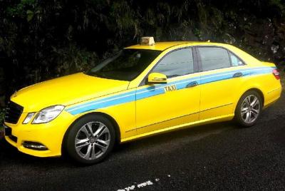 Transfer Madeira Airport - Funchal Transfer Madeira Airport - Funchal