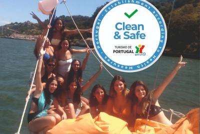 PRIVATE BOAT TOUR Lisbon PRIVATE BOAT TOUR Lisbon