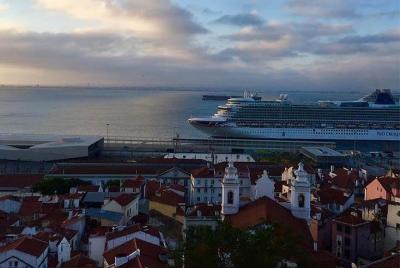 The Essence of the City - Lisbon Compact The Essence of the City - Lisbon Compact