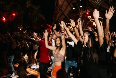 Lisbon Salsa Lovers dancing experience! 