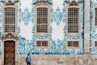 Withlocals LIVE The 7 wonders of Lisbon Online Experience