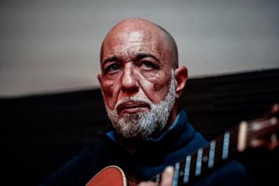 Lisbon: Fado Tour with Live Performance, Wine & Snacks Lisbon: Fado Tour with Live Performance, Wine & Snacks