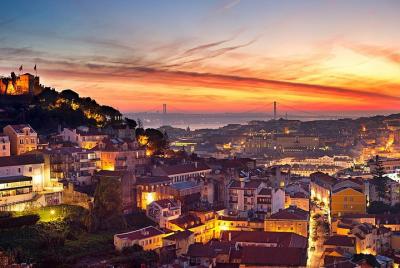 Panoramic City of Lisbon with Fados show