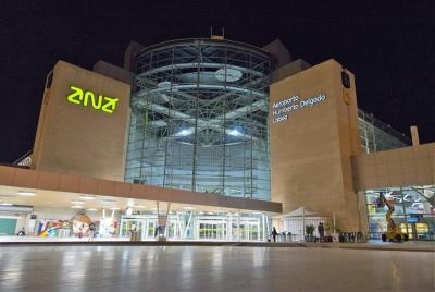 Airport - Lisbon - Sintra - Cascais Airport - Lisbon - Sintra - Cascais