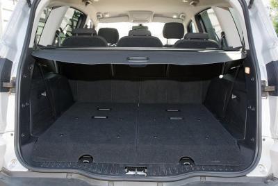 Transfer in Private Minivan from Oporto FranciscoS Airport to Cit